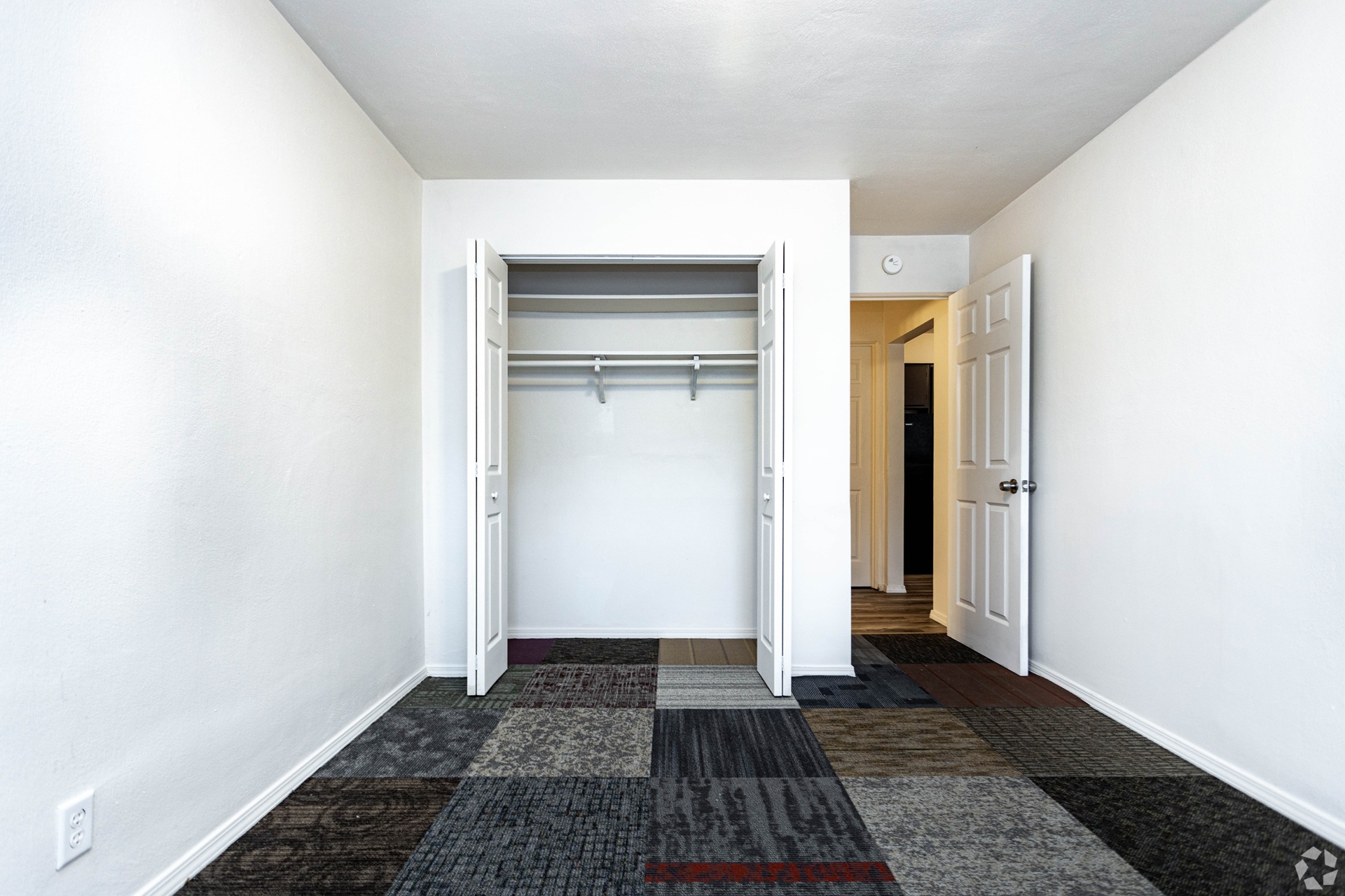 Springwood Apartments third bedroom in Saint Louis, MO