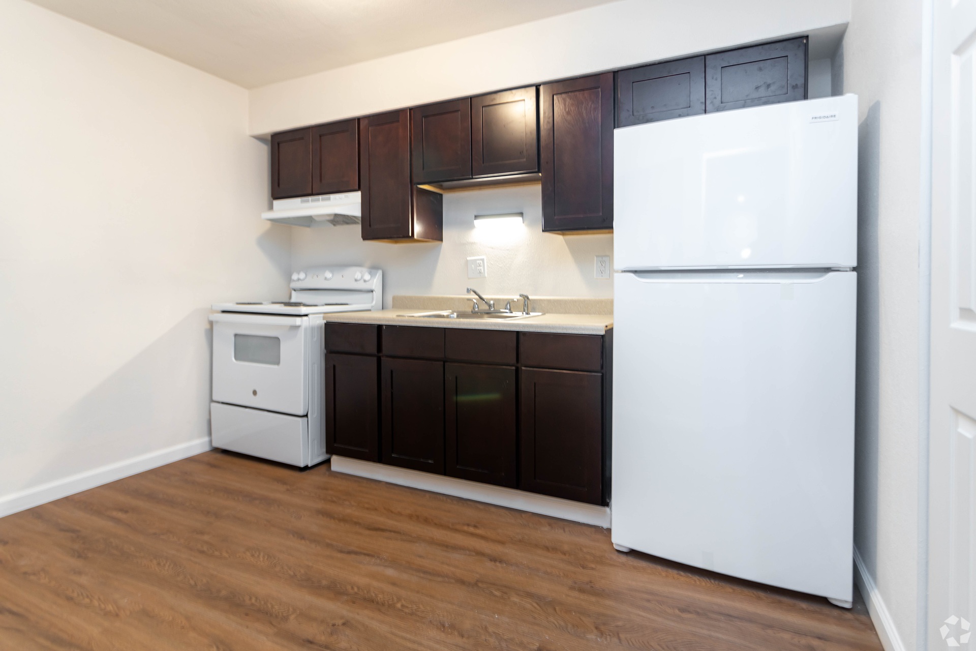 Springwood Apartments kitchen in Saint Louis Missouri