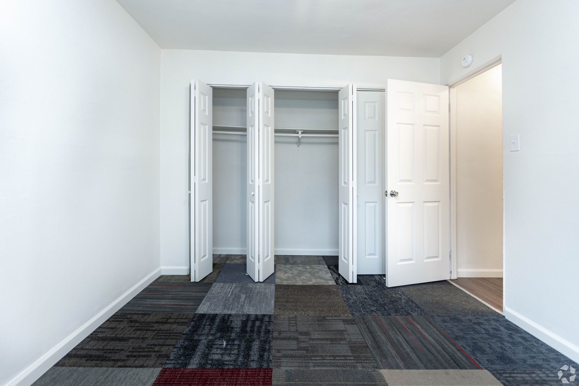 Springwood Apartments master bedroom in Saint Louis, MO